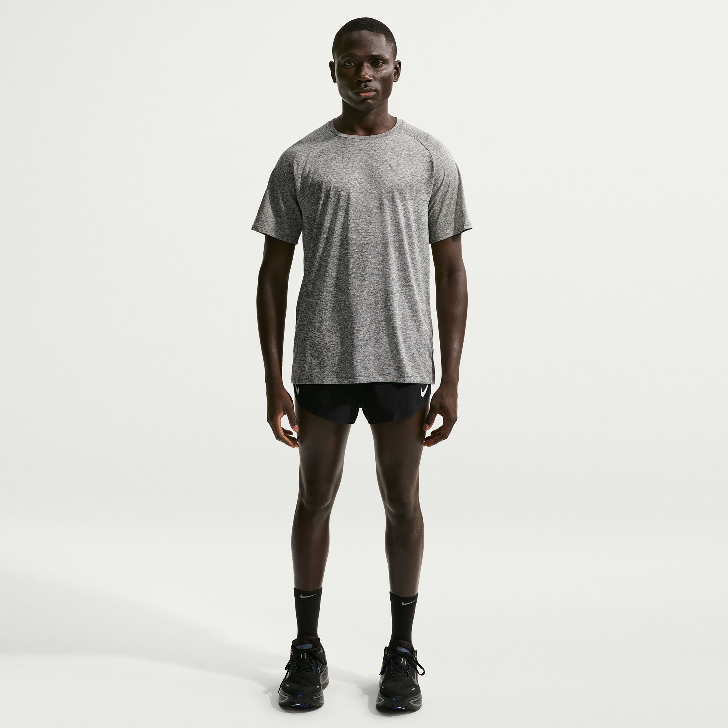 Nike Stride  Hardloopshirt Heren - grijs, zilver