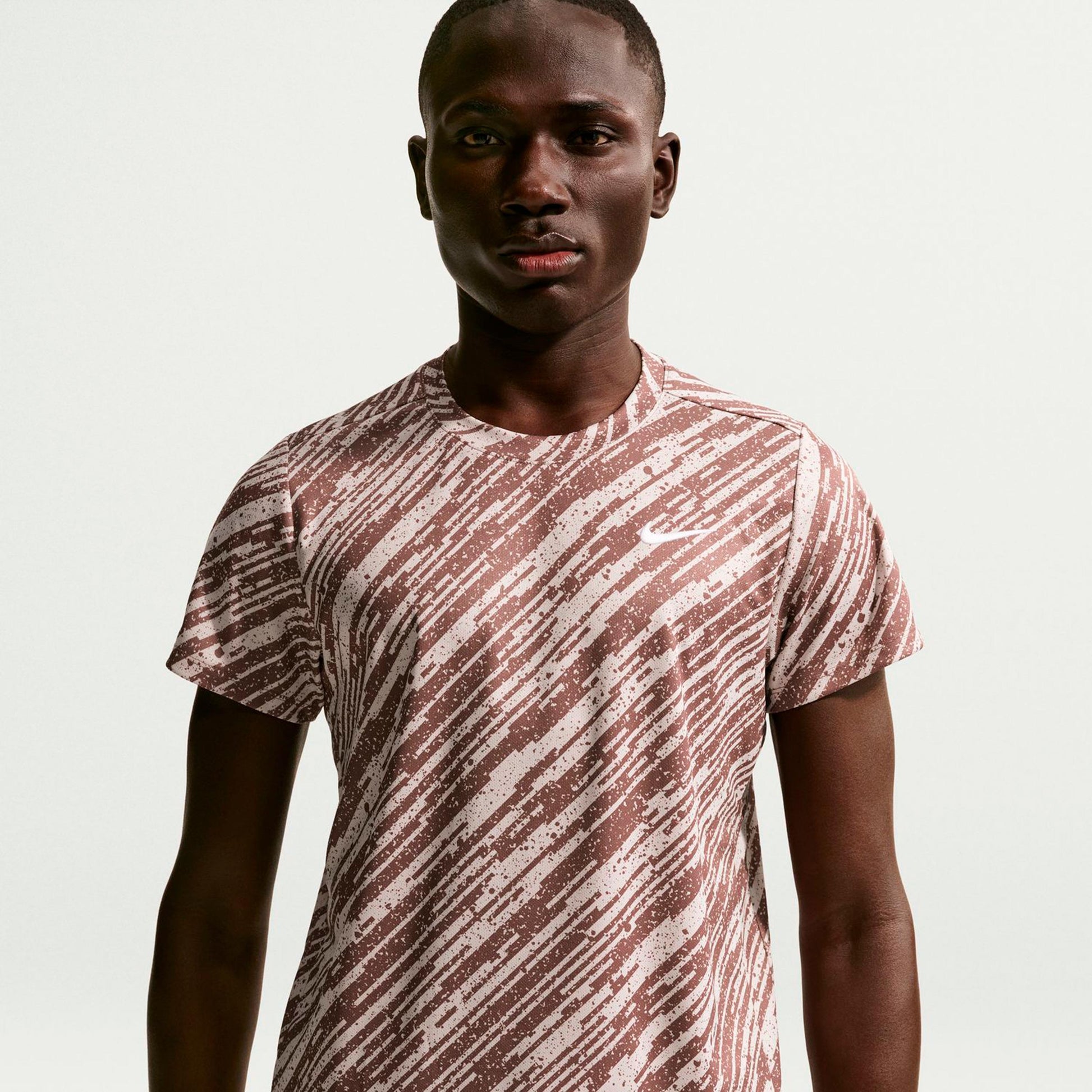 Nike Court Dri-Fit Victory T-shirt Hommes - mauve, multicouleur