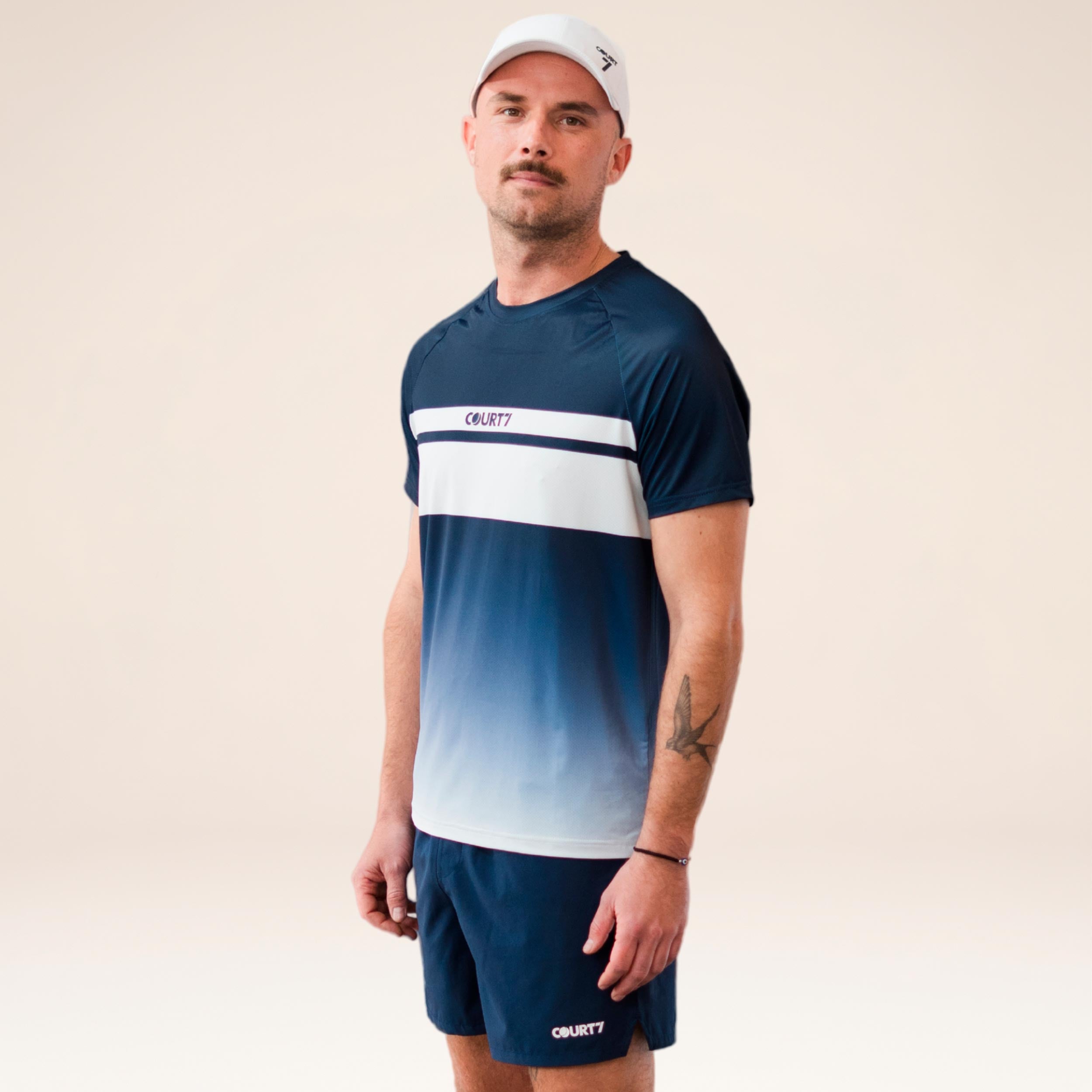COURT7 Performance Gradient Stripe T-shirt Heren - blauw