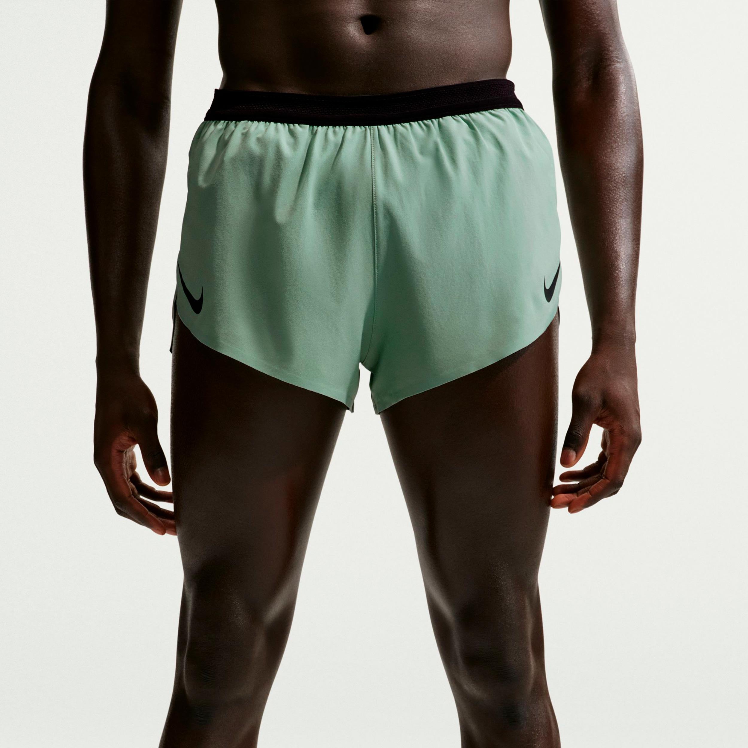 Nike AeroSwift Hardloopshorts Heren - olijf, zwart