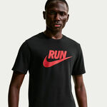 Nike Hardloopshirt Nike Run Swoosh Hardloopshirt Heren - zwart, rood