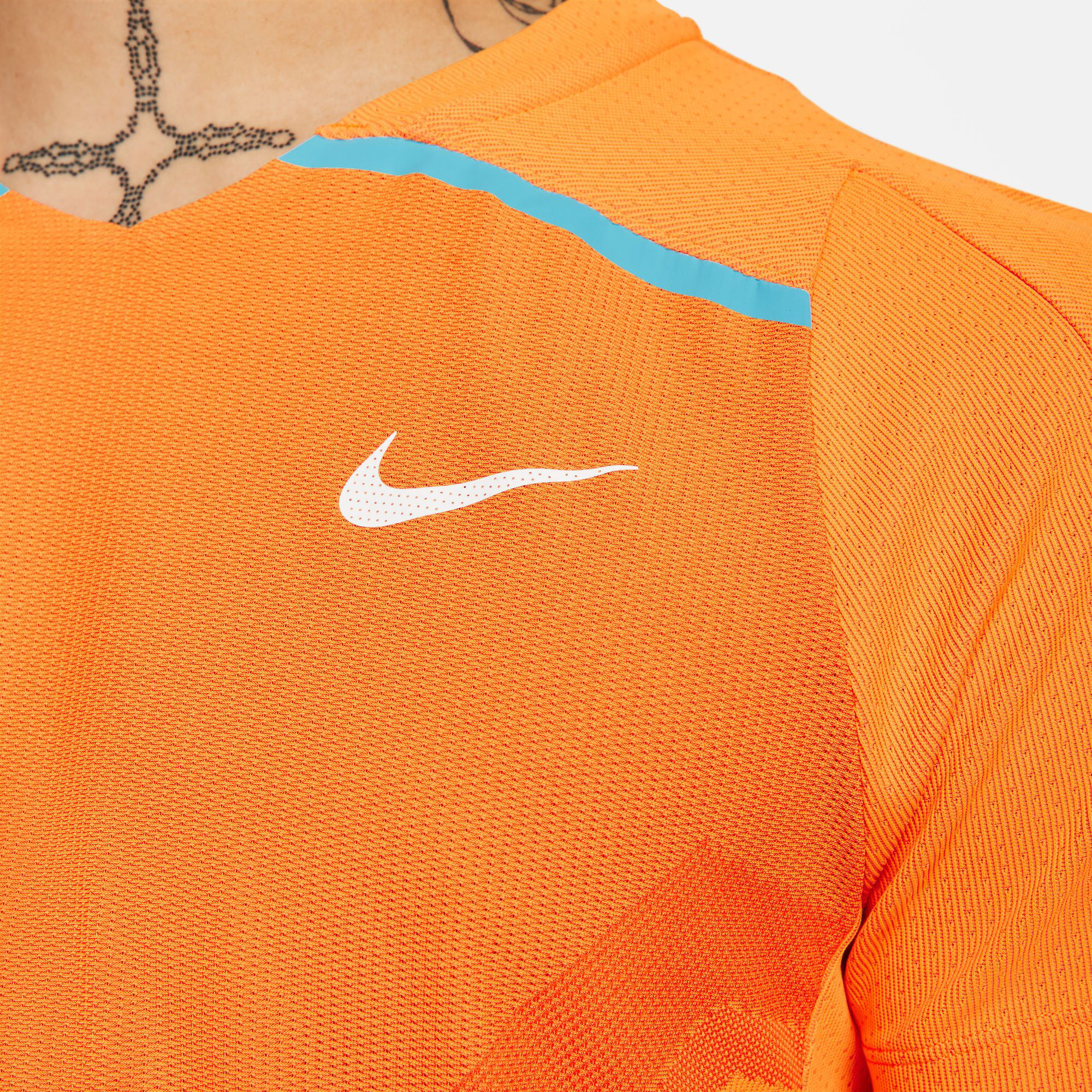 Buy Nike Dri Fit Advantage RAFA Court T shirt Heren Oranje online