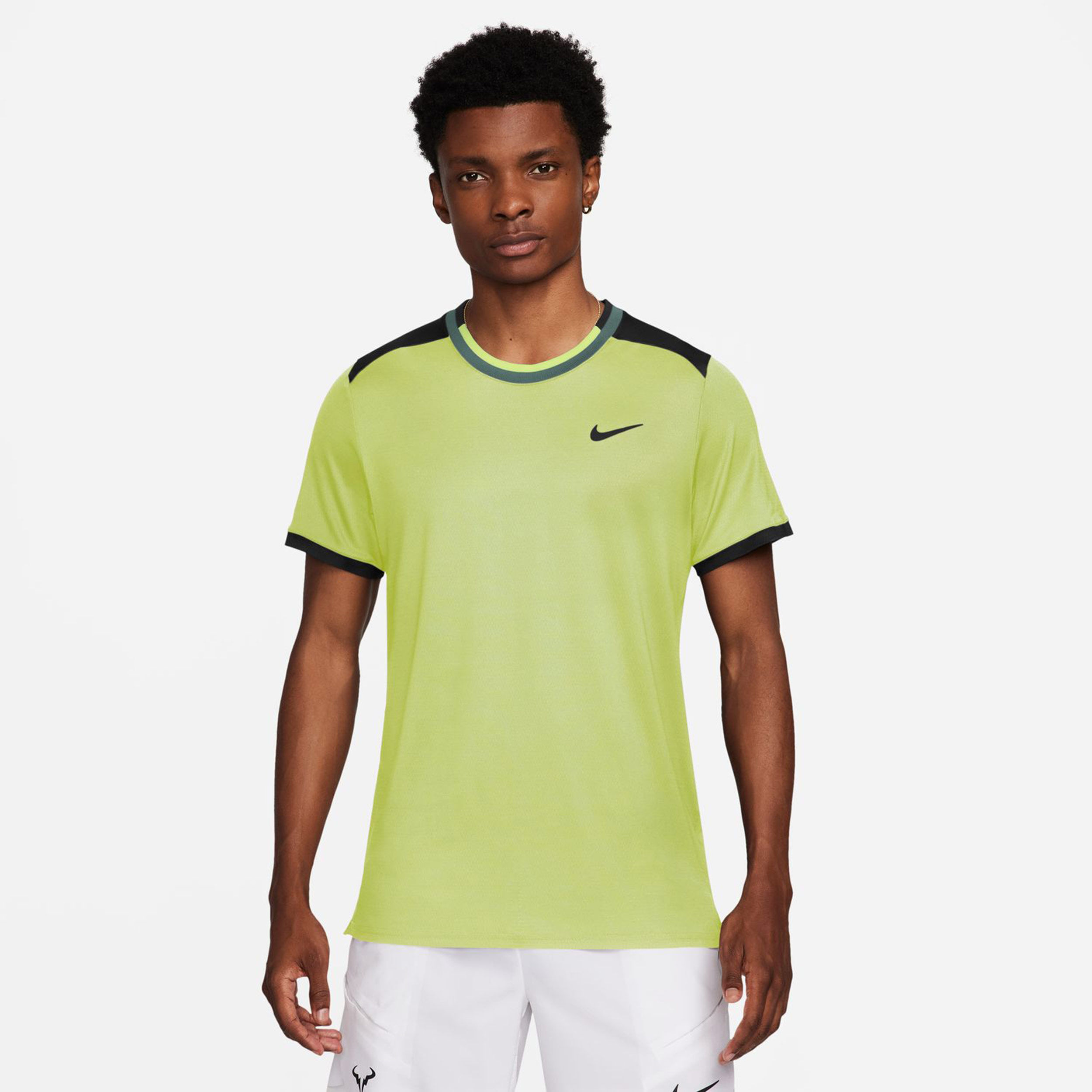 Buy Nike Court Dri Fit Advantage T shirt Heren Citroengeel Zwart online Tennis Point BE
